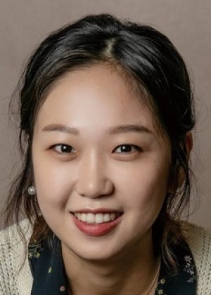 Hwang Da Seul in Blueming Korean Drama(2022)