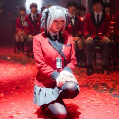 Kakegurui Season 2 Review: Netflix's Deranged Anime Show Returns - Thrillist