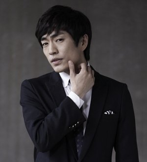 Jung Moon Sung (1981) - MyDramaList