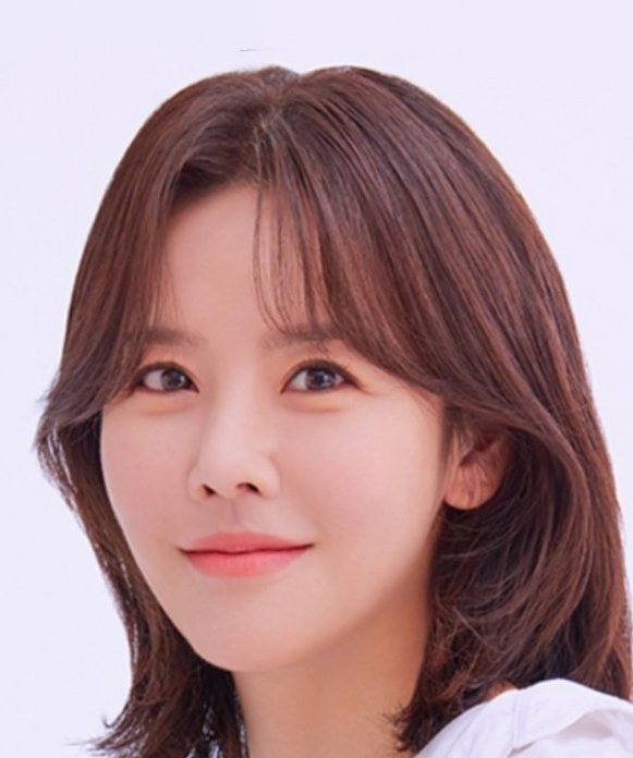 Yeon Du Lee