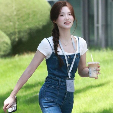 When I Meet the Moon (2026)