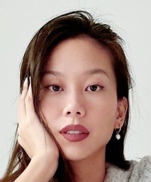 Iris Charmaine Lee