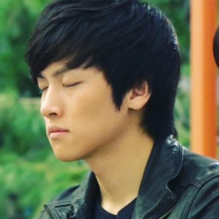 Smile, Dong Hae (2010)