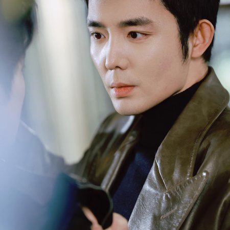 Jing Zhong Mo Sheng Ren (2025)