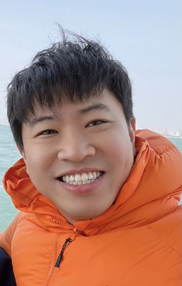 Yu Guang Yang