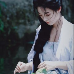 A Journey to Glow Chinese Drama(0000) photo