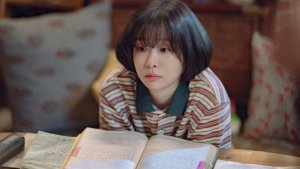 Kim Da Mi supports her household while striving towards her dreams in 'A Hundred Memories'