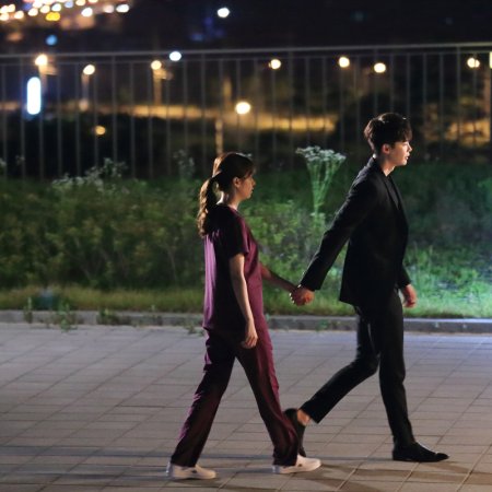 W (2016)
