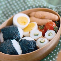 The Aobas' Dining Table (2018) photo