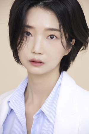 Hyeon Seo Lee