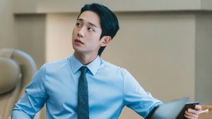 Jung Hae In Didn't Always Dream of a Career in Architecture in "Love Next Door"