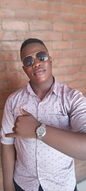 Joshua Oluwayomi
