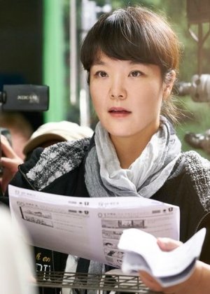 Kim Ji Hye in Sunkist Family Korean Movie(2019)