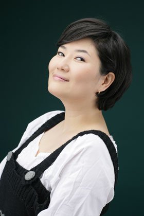 Eun Joo Yoo