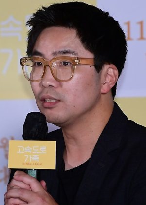 Lee Sang Moon in The Adults Don't Know Korean Movie(2020)