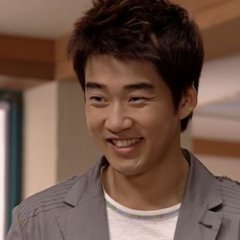 She Is Nineteen Korean Drama photo