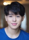 Thai actors (born 2000s)