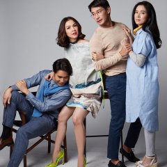 Oum Rak Game Luang Thai Drama photo