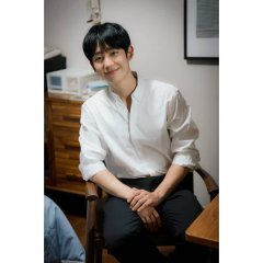 One Spring Night Korean Drama photo