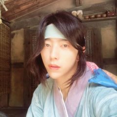 Mama Fairy and the Woodcutter (2018) photo