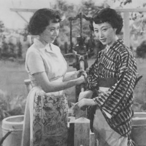 Tokyo Madam to Osaka Fujin (1953)