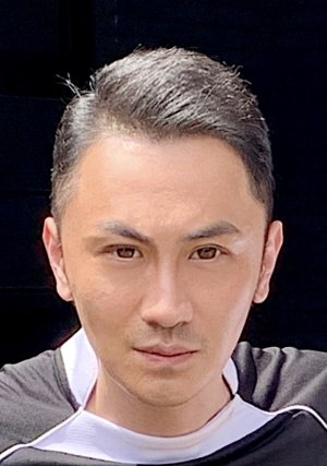 Xiao Wei Wang