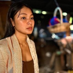 Nadine Lustre photo