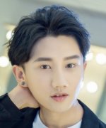 Liang Zhen Lun Fotoğraf