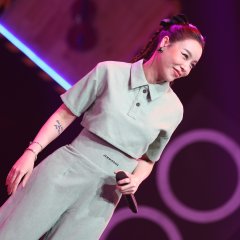 Zani Nipaporn Thititanakarn photo