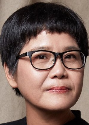 Lu Shih Yuan in The Kite Soaring Taiwanese Drama(2010)