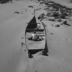 Woman in the Dunes Japanese Movie photo
