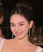 Xiao En Ya
