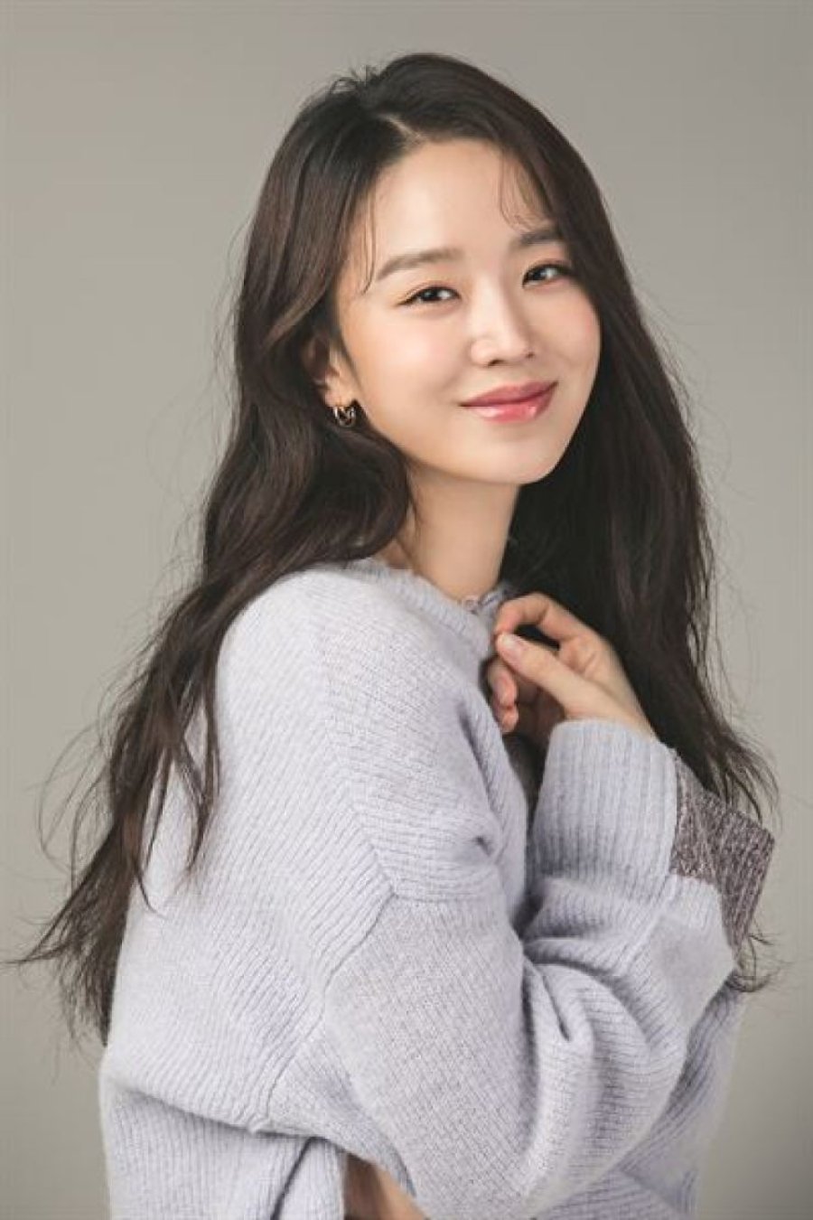 Shin Hye Sun will reportedly star in the new drama "The Wax Doll