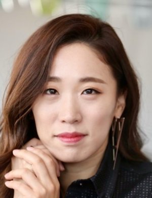 Lee Eun Pyo | Família do Século 21