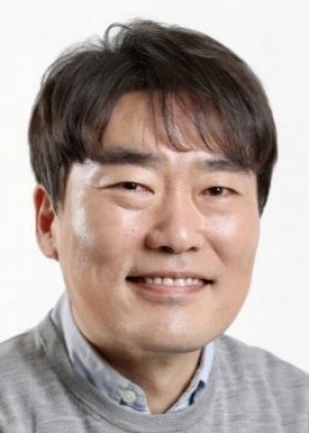 Yoo Sung Joo in Poong, the Joseon Psychiatrist Korean Drama (2022)