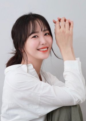 Pyun Kang Yoon in 100% Era Korean Drama (2021)
