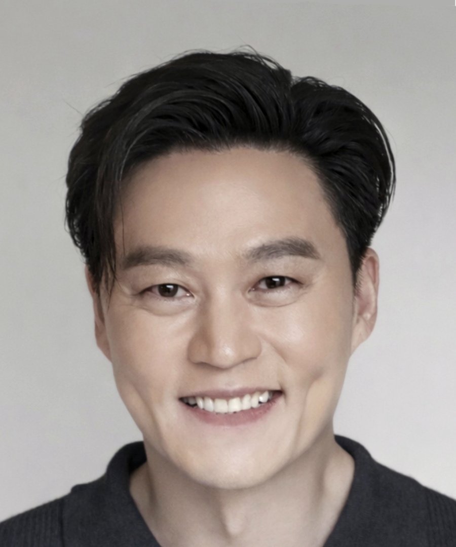 Seo Jin Lee