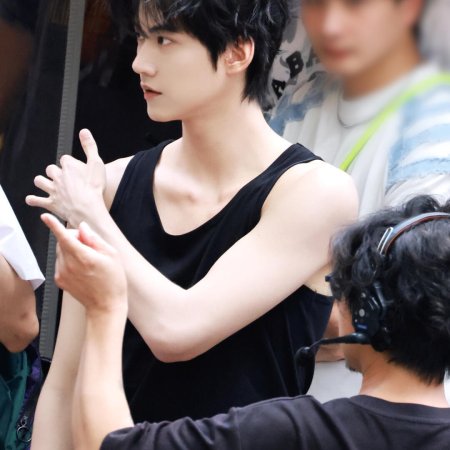 Never-Ending Summer ()
