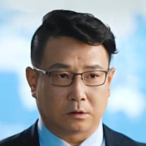 Xiao Jian Wang
