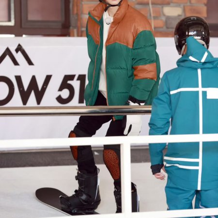 Let's Go Skiing (2022)