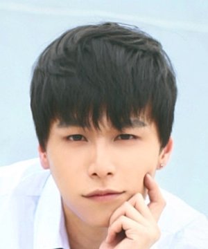 Guan Chen Li