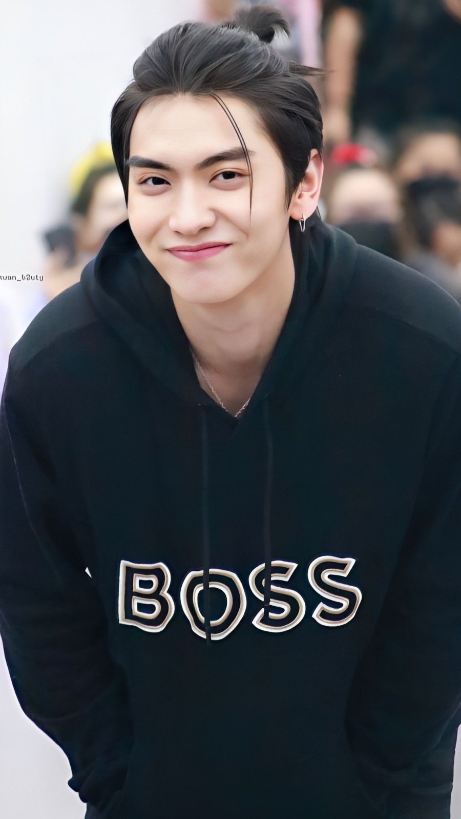 hoodie_boss.jpg