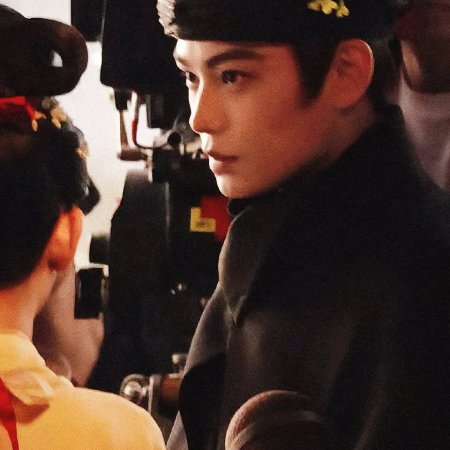 The Palace Stewardess ()