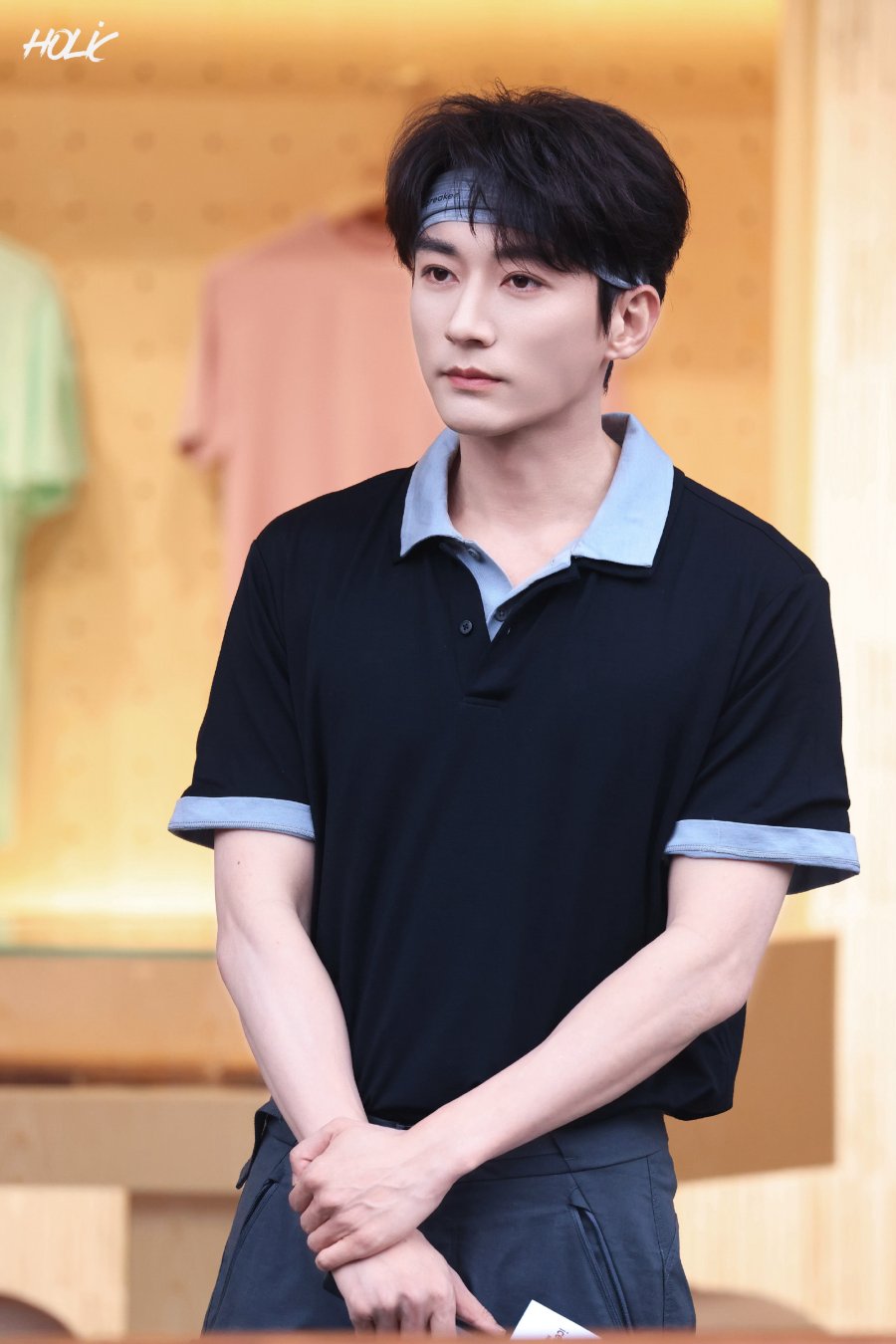 02.jpg