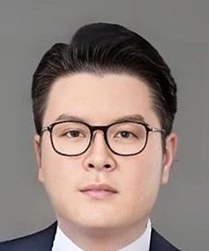 Yi Xia Wang