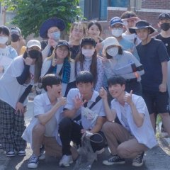 Hold Korean Movie photo