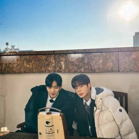 Secret Relationships (2025)