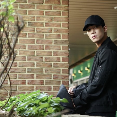 Come and Hug Me (2018)