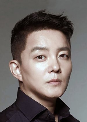 Lee Bum Soo in Uhm Bok Dong Korean Movie(2019)