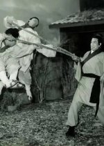 The Strange Hero Conquered the Dragon